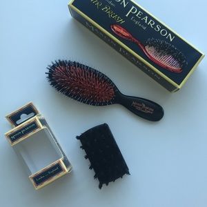 Mason Pearson Pocket Nylon and Boar Mix Bristles and Cleaning Brush